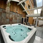 Апартаменты App Le Nid D'abeille Pour 2 Pers,spa Privee Des Le 1ier Mai, Belle Vue Avec Terrasse *