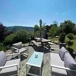 Apartment App Le Nid D'Abeille Pour 2 Pers, Spa Privee, Belle Vue Avec Terrasse *