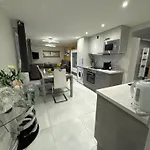 Apartment App Le Nid D'Abeille Pour 2 Pers, Spa Privee, Belle Vue Avec Terrasse *