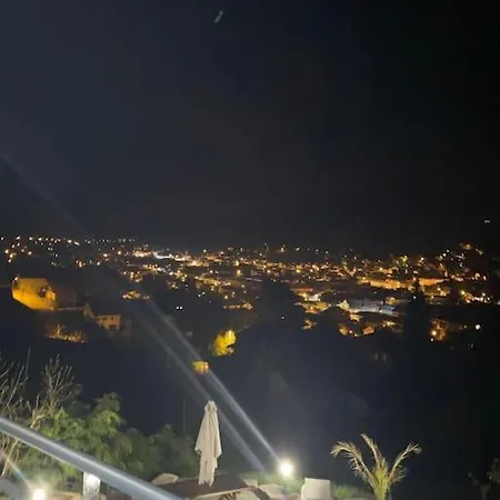 App Le Petit Nid D'Abeille Cocon Pour 2 Pers, Spa Privee Et Sauna, Belle Vue Avec Terrasse