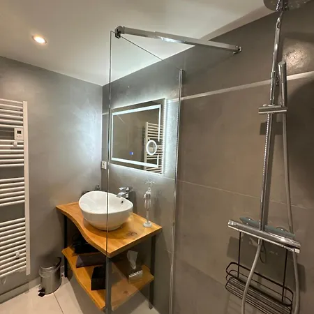 아파트 App Le Petit Nid D'Abeille Cocon Pour 2 Pers, Spa Privee Et Sauna, Belle Vue Avec Terrasse *