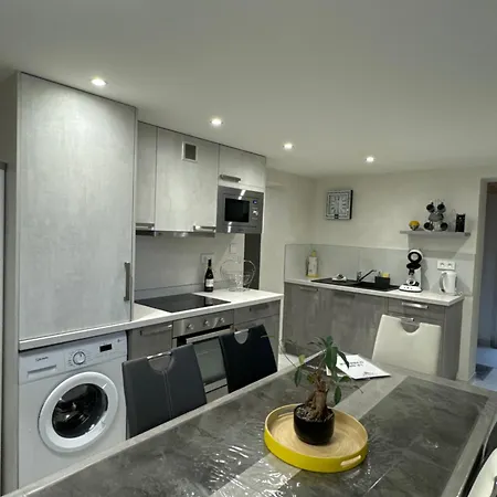 App Le Petit Nid D'Abeille Cocon Pour 2 Pers, Spa Privee Et Sauna, Belle Vue Avec Terrasse *