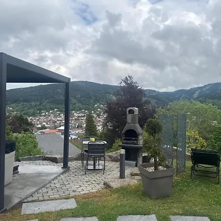 App Le Petit Nid D'Abeille Cocon Pour 2 Pers, Spa Privee Et Sauna, Belle Vue Avec Terrasse 아파트 *