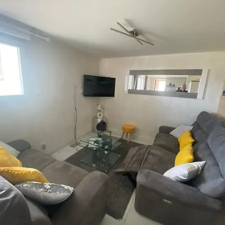 App Le Petit Nid D'Abeille Cocon Pour 2 Pers, Spa Privee Et Sauna, Belle Vue Avec Terrasse