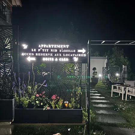 Apartment App Le Petit Nid D'abeille Cocon Pour 2 Pers, Privee Et Sauna, Belle Vue Avec Terrasse *