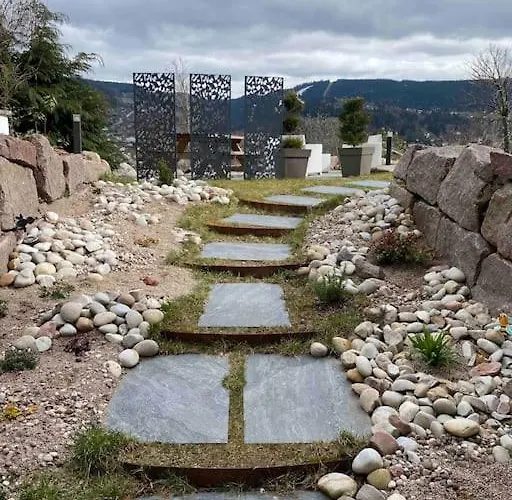 App Le Nid D'abeille Pour 2 Pers,spa Privee Des Le 1ier Mai, Belle Vue Avec Terrasse Gérardmer