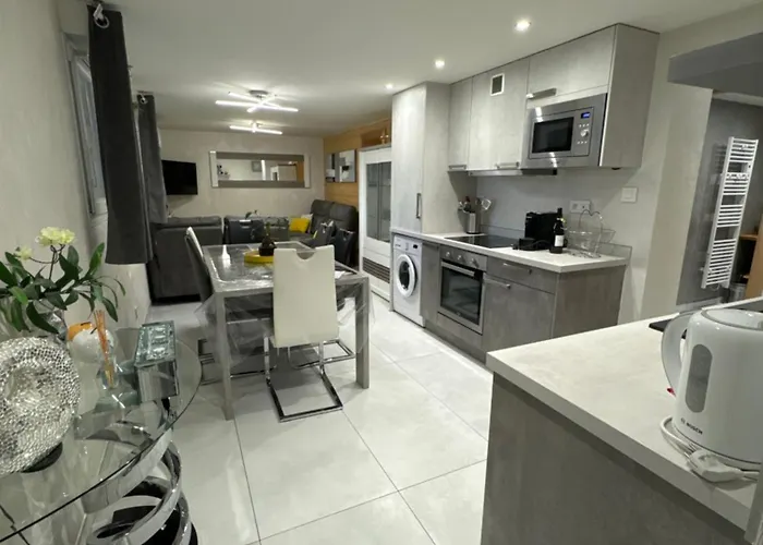 Appartement App Le Nid D'abeille Pour 2 Pers,spa Privee Des Le 1ier Mai, Belle Vue Avec Terrasse *