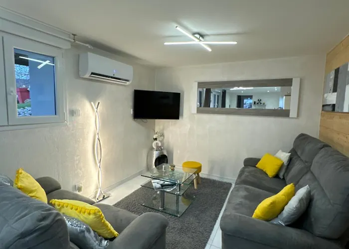 Appartement App Le Nid D'abeille Pour 2 Pers,spa Privee Des Le 1ier Mai, Belle Vue Avec Terrasse