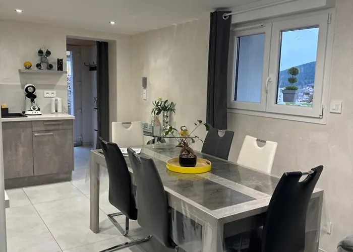 App Le Nid D'abeille Pour 2 Pers,spa Privee Des Le 1ier Mai, Belle Vue Avec Terrasse Gérardmer