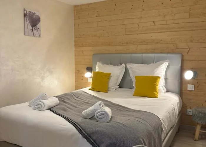 App Le Nid D'abeille Pour 2 Pers,spa Privee Des Le 1ier Mai, Belle Vue Avec Terrasse *