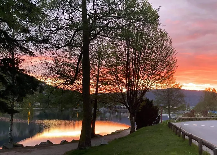 App Le Nid D'abeille Pour 2 Pers,spa Privee Des Le 1ier Mai, Belle Vue Avec Terrasse Appartement